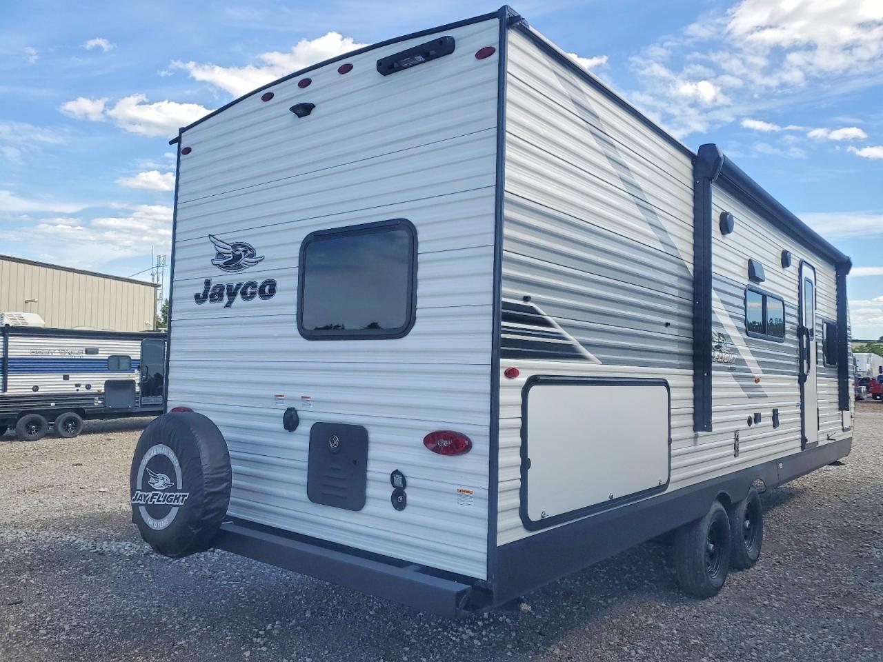 1UJBC0BP5T16X0099 · 2026 JAYC JAY FLIGHT · 4/10