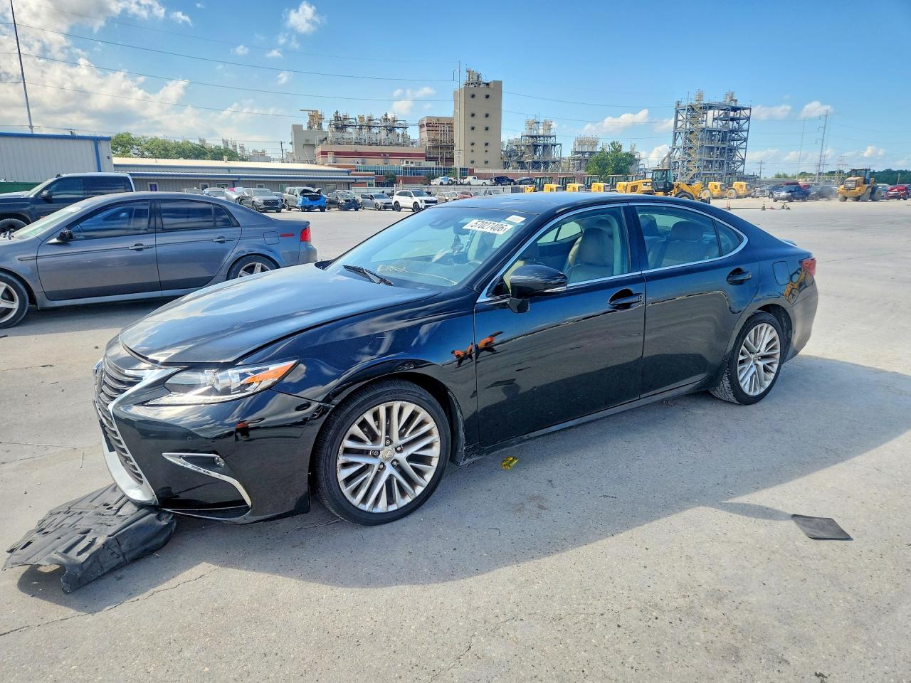 58ABK1GG1GU010457 · 2016 LEXUS ES