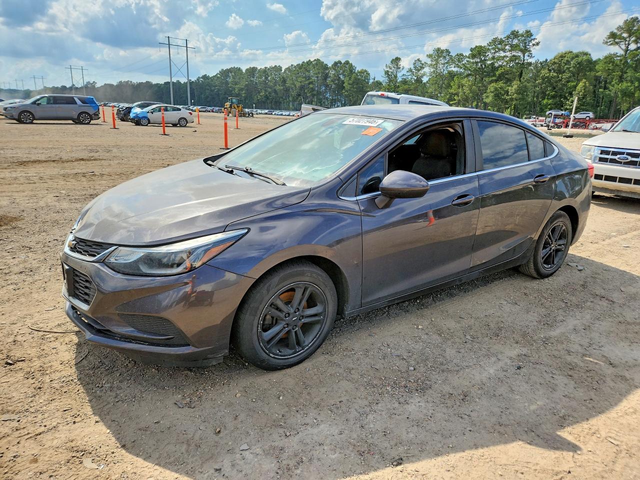 1G1BE5SM8H7239220 · 2017 CHEVROLET CRUZE