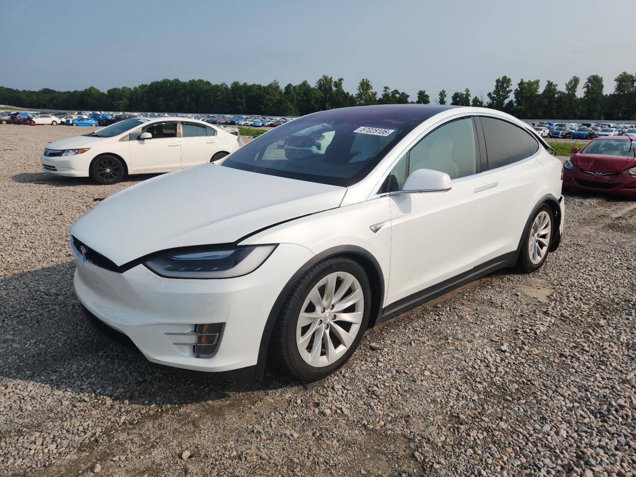 5YJXCBE25GF008828 · 2016 TESLA MODEL X