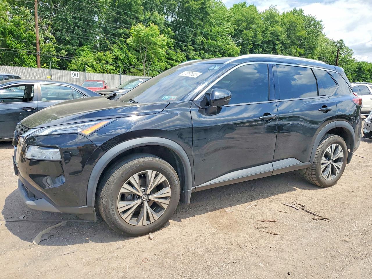 5N1AT3BBXMC678282 · 2021 NISSAN ROGUE