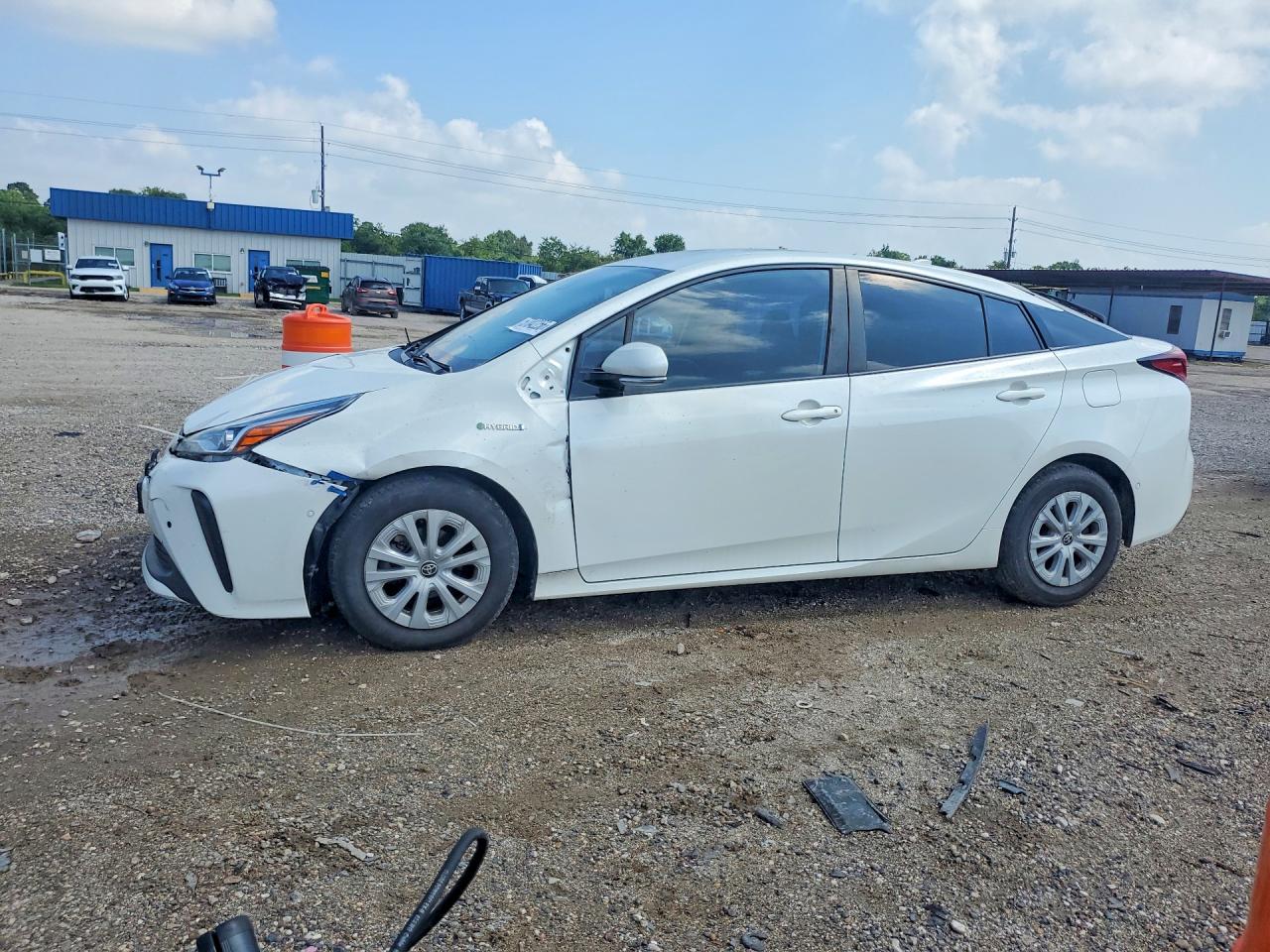 2019 TOYOTA PRIUS