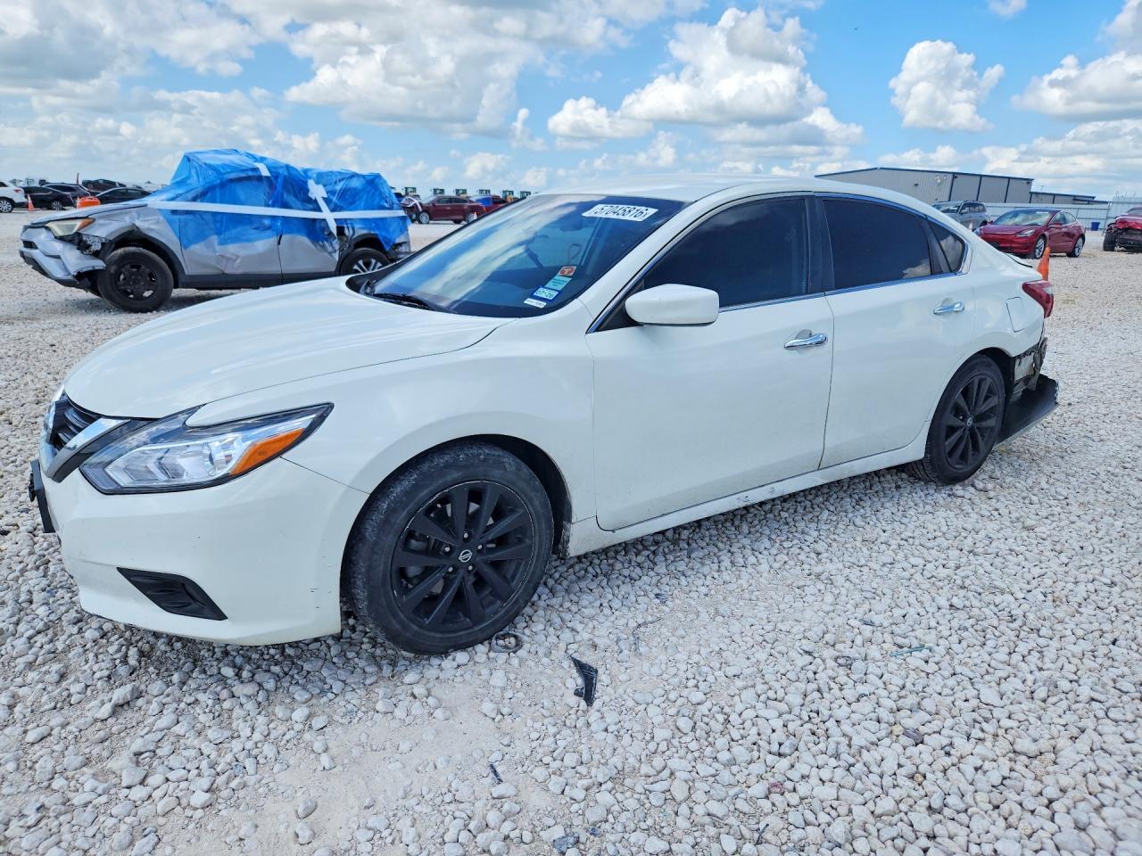 1N4AL3AP0JC184919 · 2018 NISSAN ALTIMA