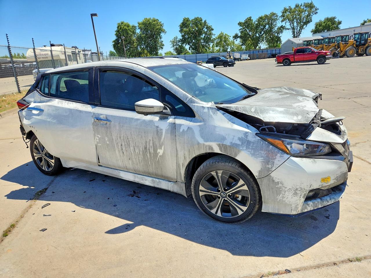 1N4BZ1DV4NC551408 · 2022 NISSAN LEAF · 4/12