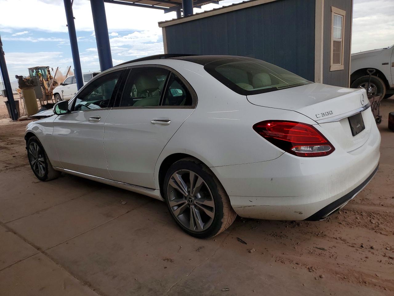 55SWF4KB7HU231908 · 2017 MERCEDES-BENZ C · 2/13