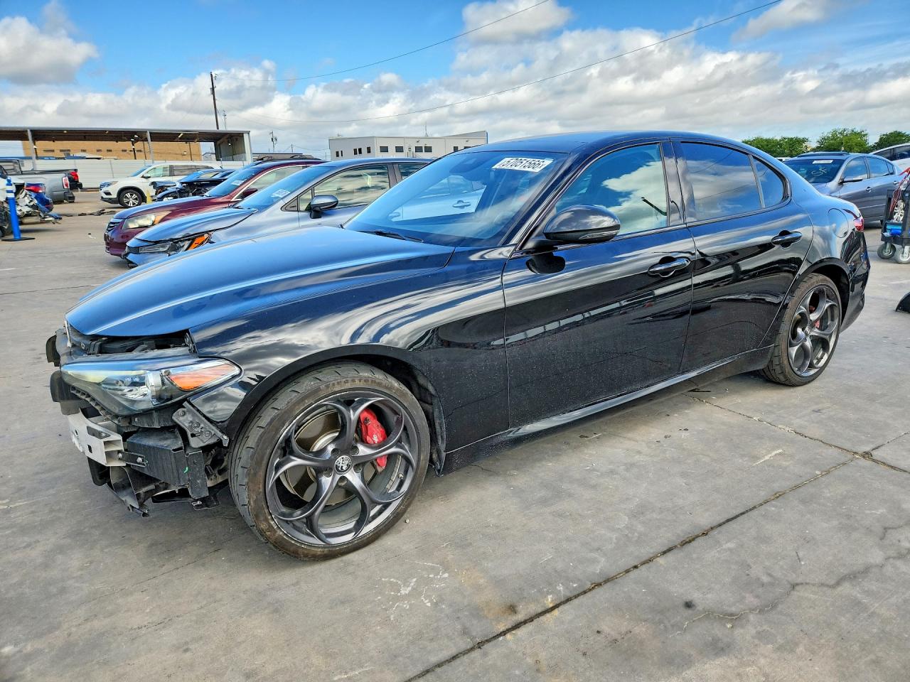 ZARFAEEN0J7597447 · 2018 ALFA ROMEO GIULIA