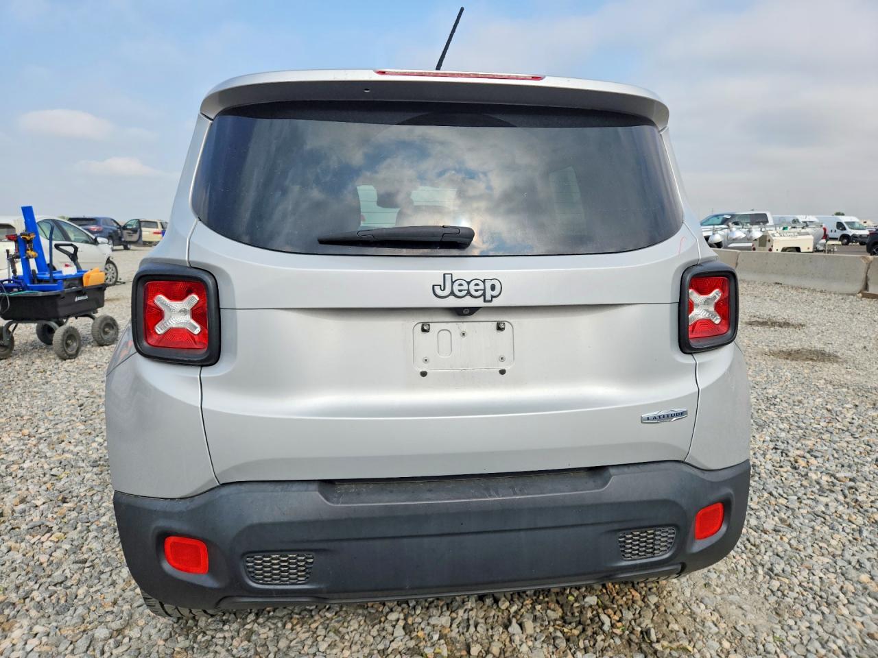 ZACCJABT0FPB66668 · 2015 JEEP RENEGADE · 6/14