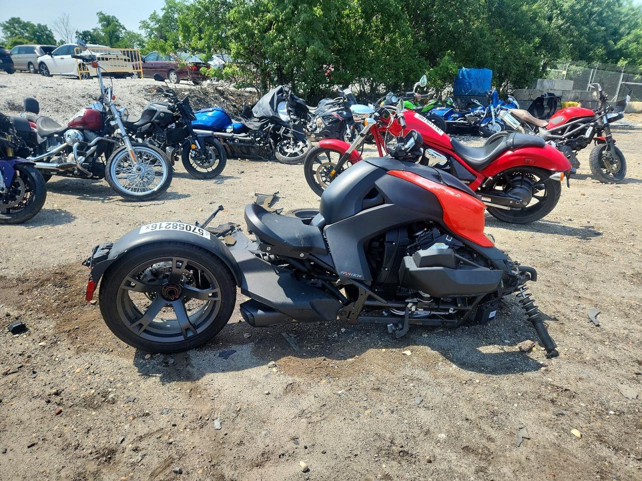 3JB2FEF27NJ002365 · 2022 CAN-AM RYKER