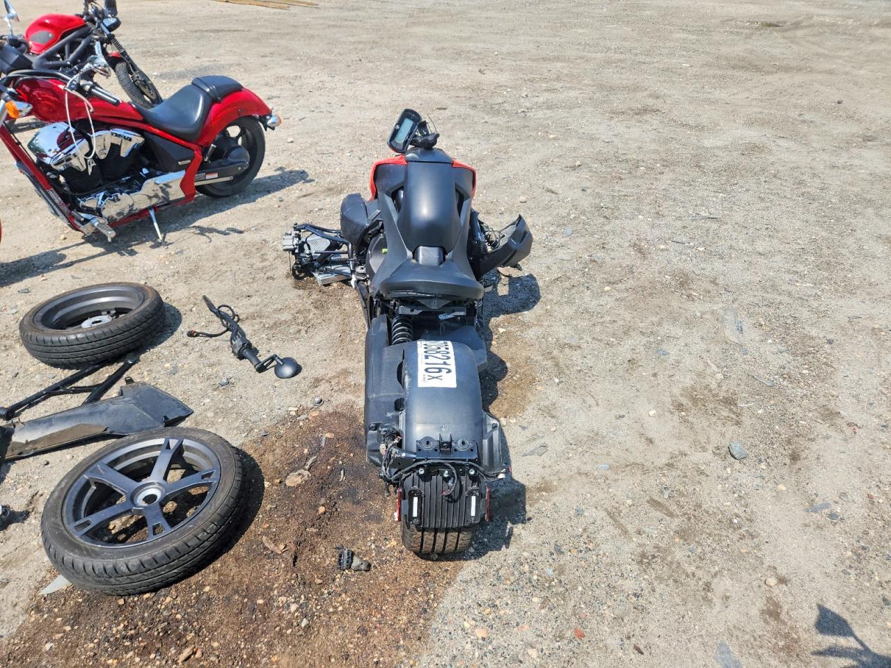 3JB2FEF27NJ002365 · 2022 CAN-AM RYKER · 6/9
