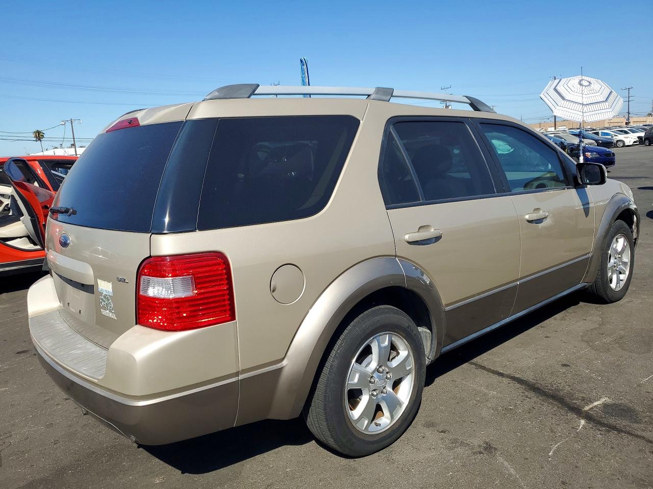 1FMDK021X6GA53978 · 2006 FORD FREESTYLE · 3/13