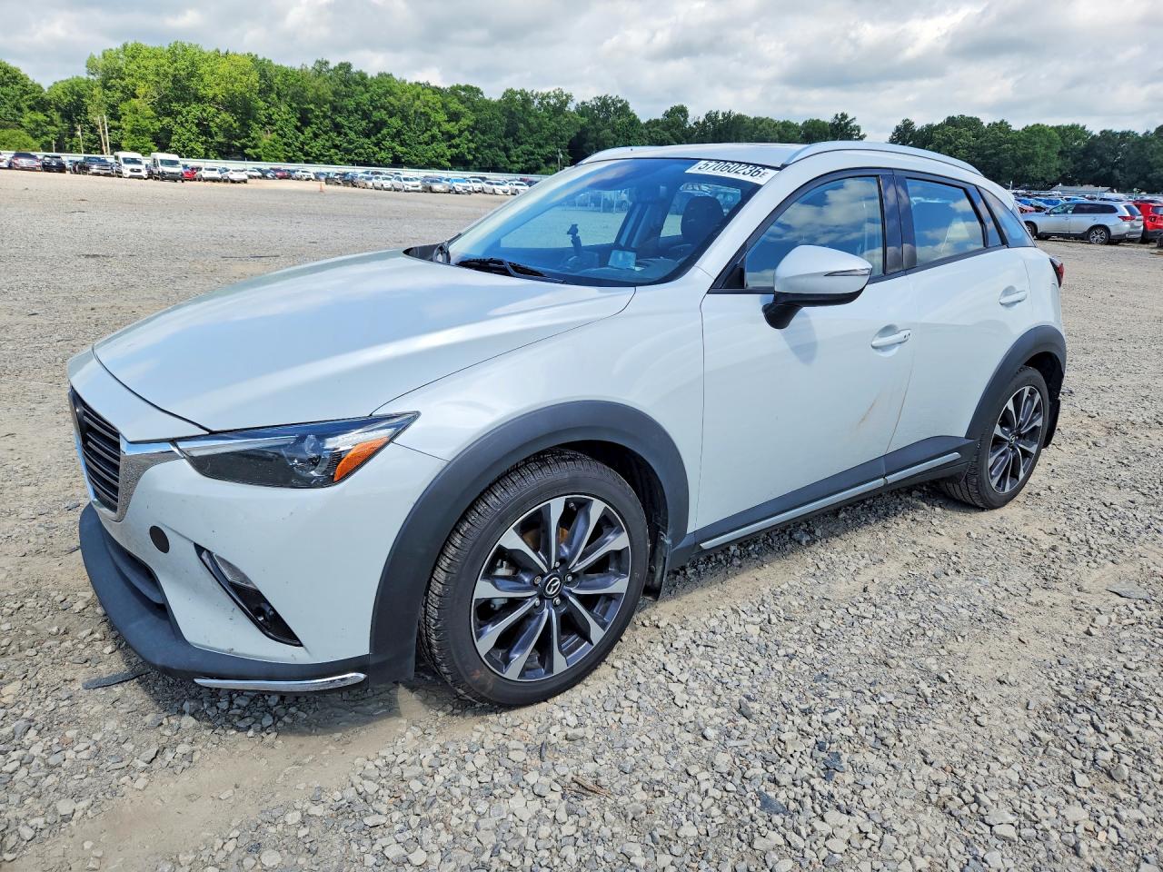 JM1DKDD75K1458155 · 2019 MAZDA CX-3
