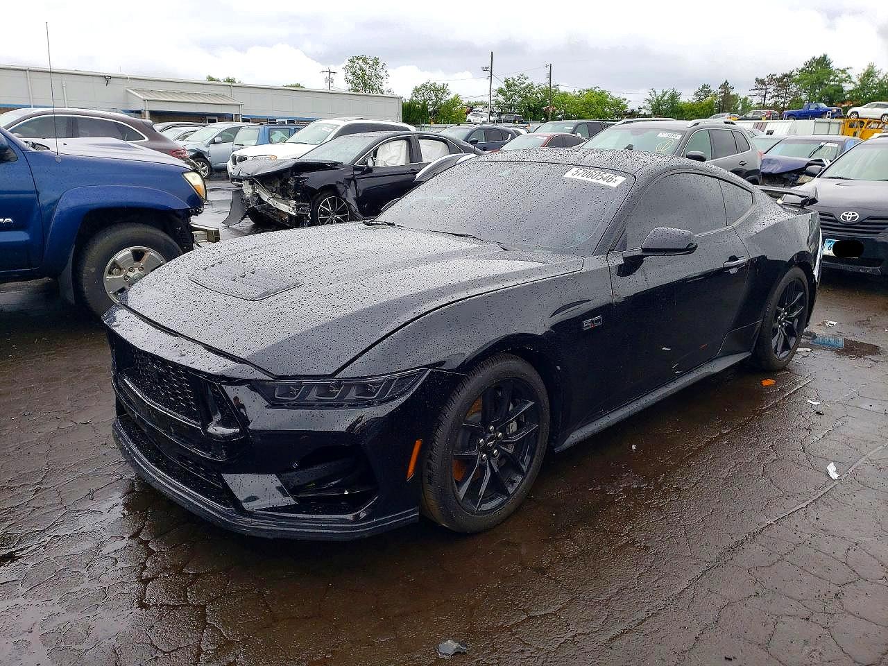 1FA6P8CFXS5413138 · 2025 FORD MUSTANG