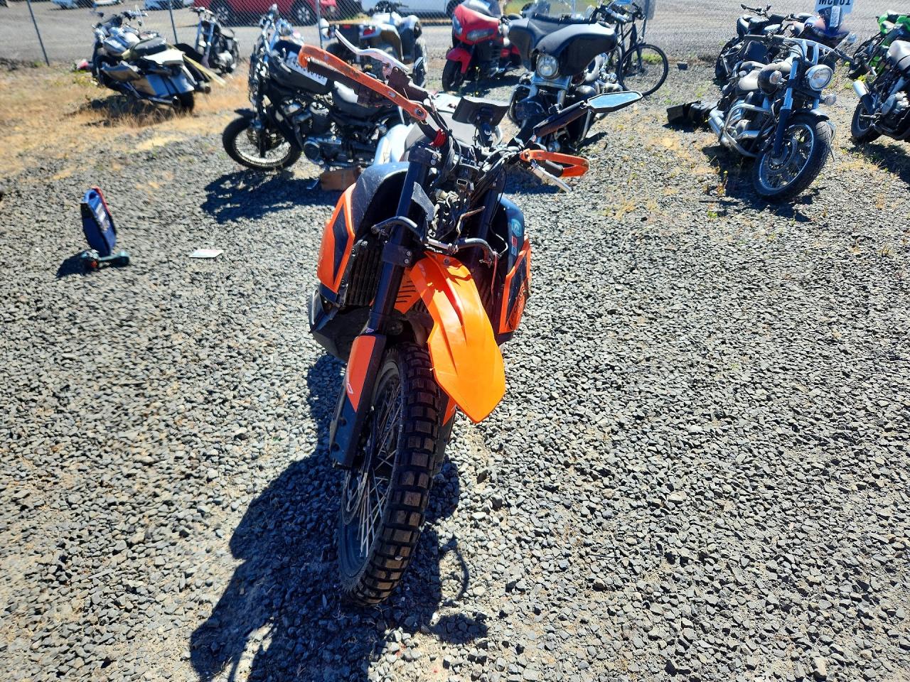 VBKTS3404KM765080 · 2019 KTM 790 · 2/9