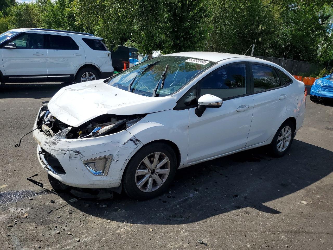 2011 FORD FIESTA