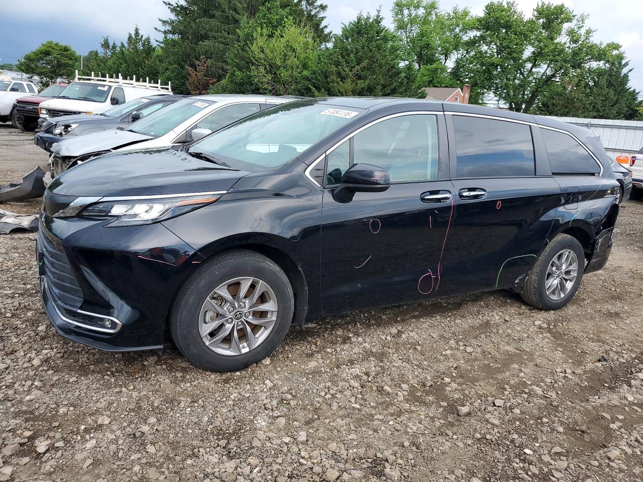 5TDYRKEC1NS098760 · 2022 TOYOTA SIENNA