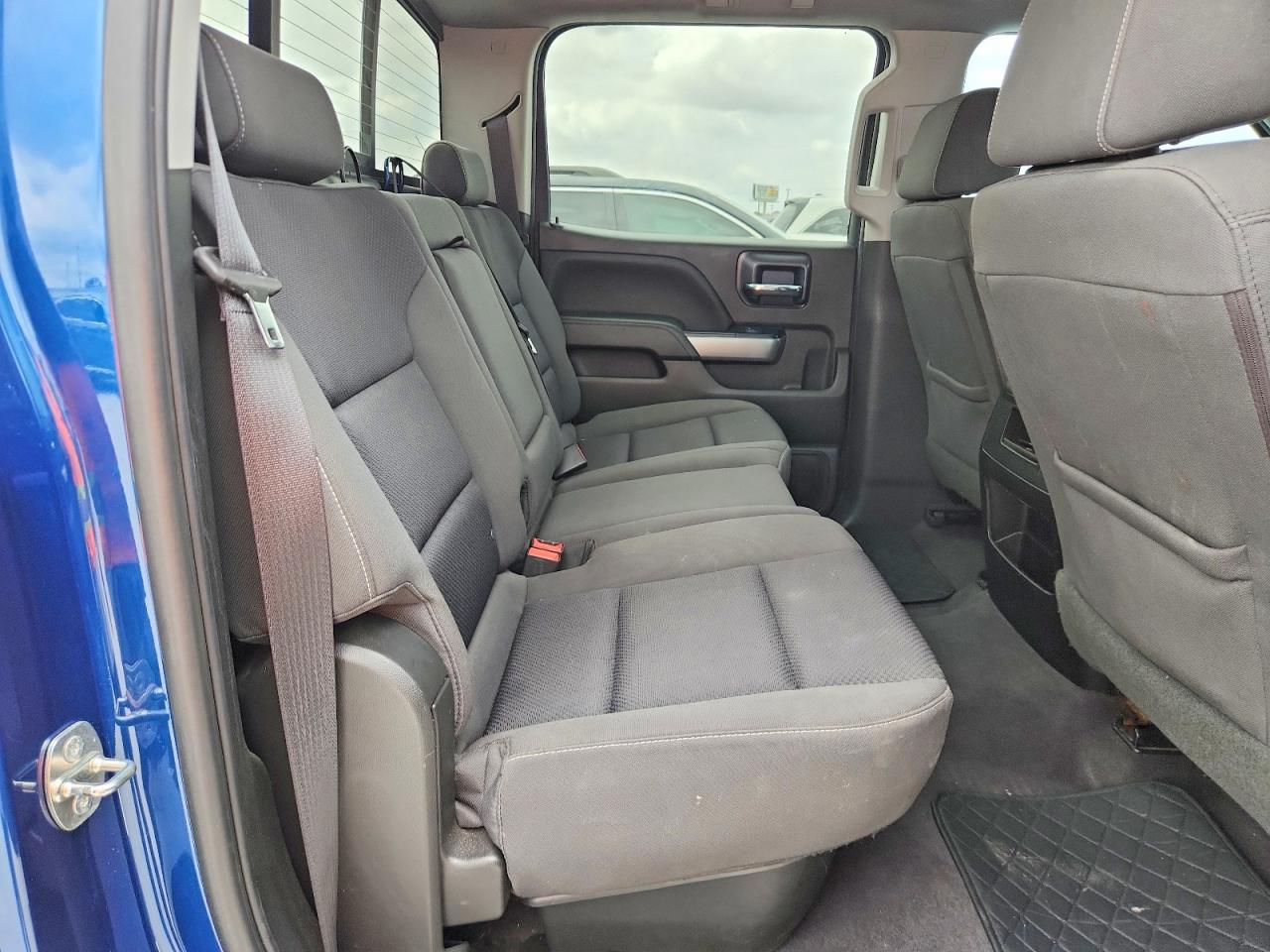 3GCUKREC7JG486998 · 2018 CHEVROLET SILVERADO · 10/12