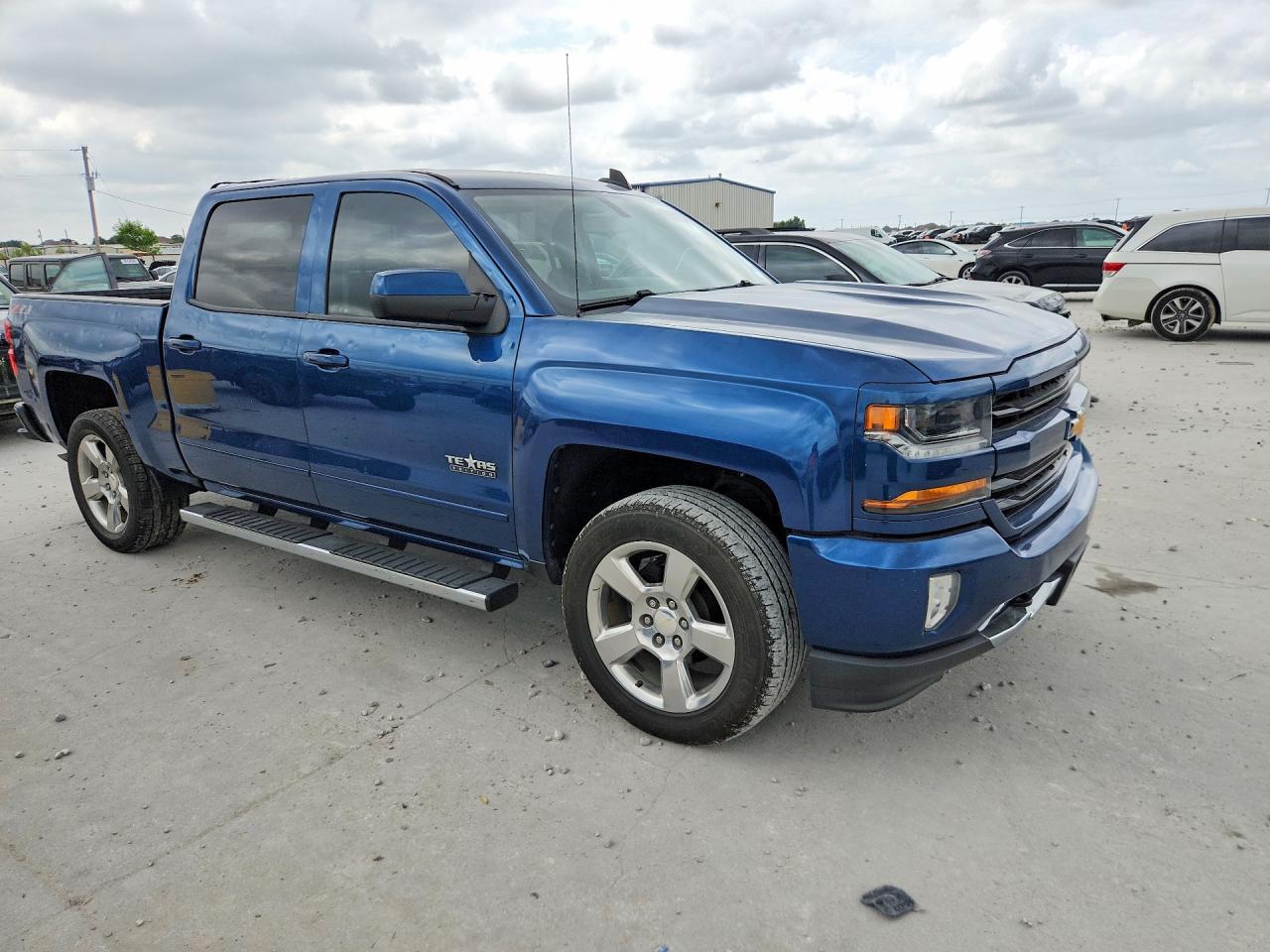 3GCUKREC7JG486998 · 2018 CHEVROLET SILVERADO · 4/12
