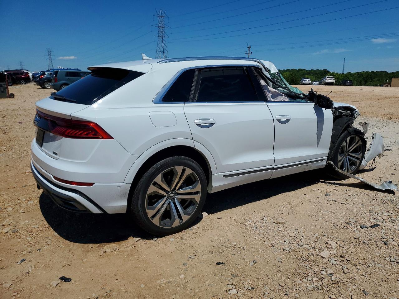 WA1FVAF16MD034499 · 2021 AUDI Q8 · 3/13