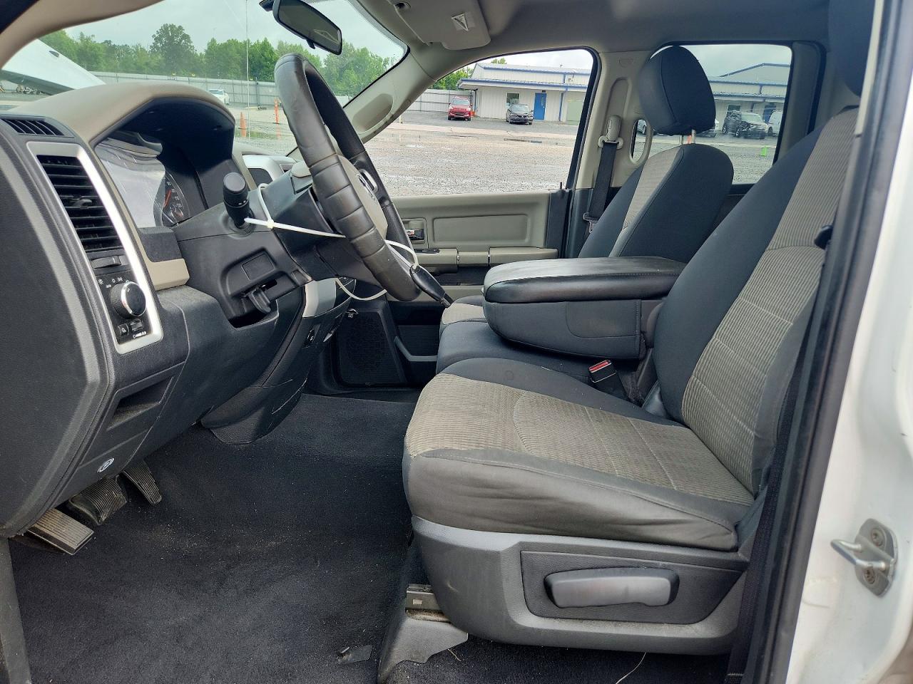 1D7RV1GP0BS673045 · 2011 DODGE RAM 1500 · 7/12