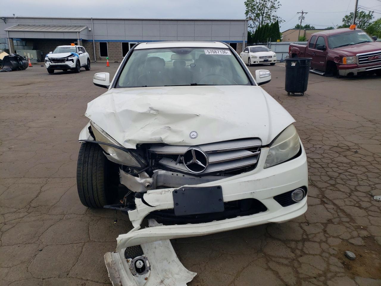 WDDGF81X19R062609 · 2009 MERCEDES-BENZ C · 5/13
