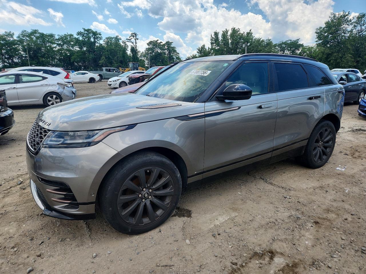 SALYL2RX5JA752108 · 2018 LAND ROVER RANGE ROVER VELAR