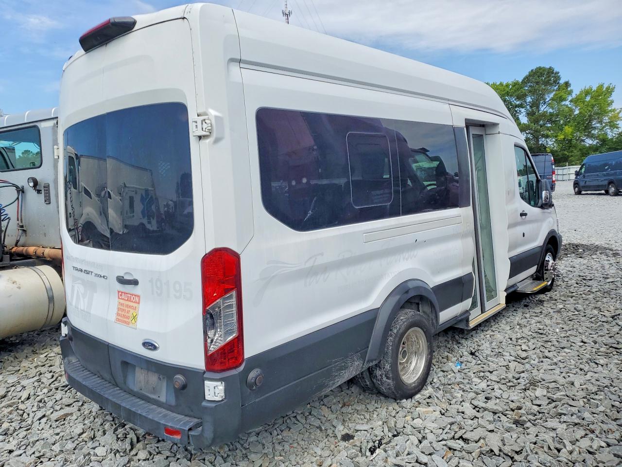 1FDVU4XM1KKA29195 · 2019 FORD TRANSIT · 3/13