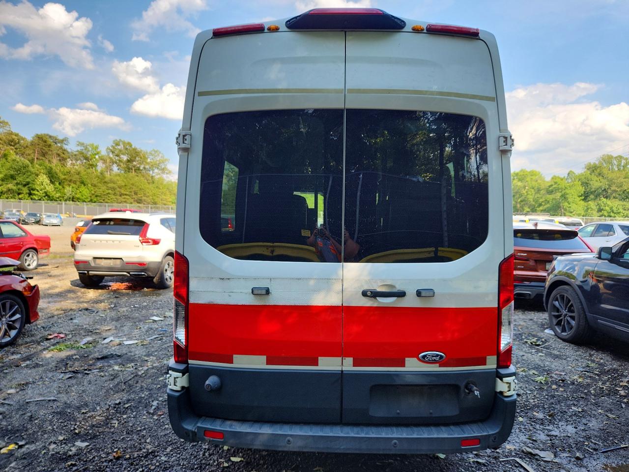 1FTBW2XM9JKB53235 · 2018 FORD TRANSIT · 6/13