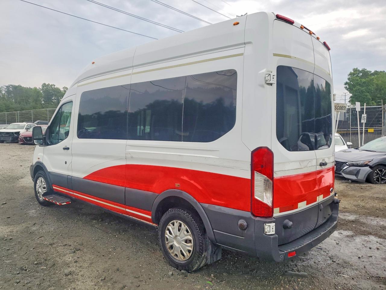 1FTBW2XM3HKA09190 · 2017 FORD TRANSIT · 2/13