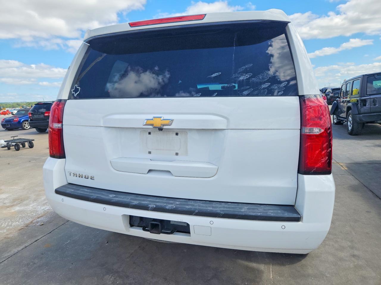 1GNSCAKC0KR237509 · 2019 CHEVROLET TAHOE · 6/13
