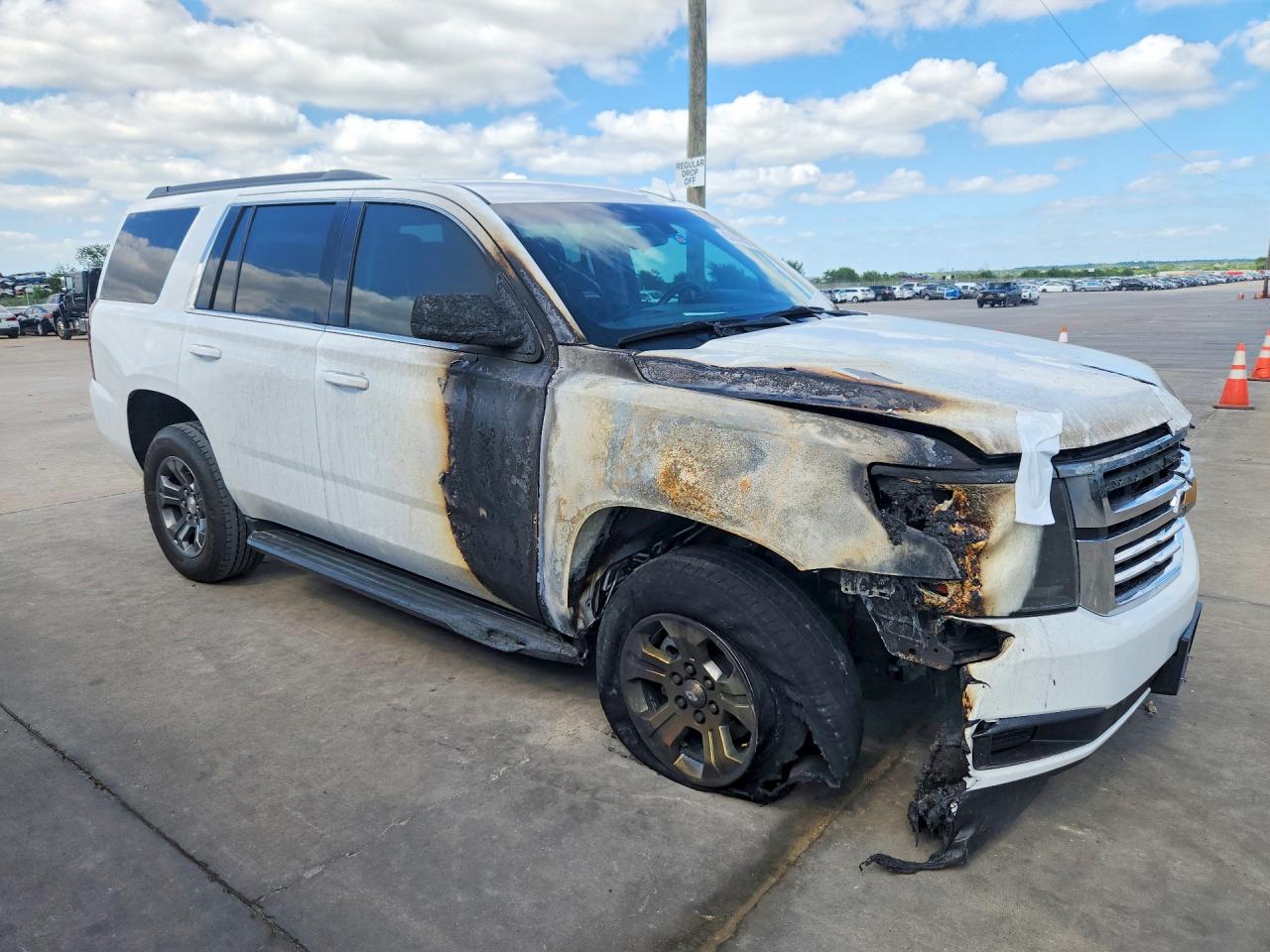1GNSCAKC0KR237509 · 2019 CHEVROLET TAHOE · 4/13