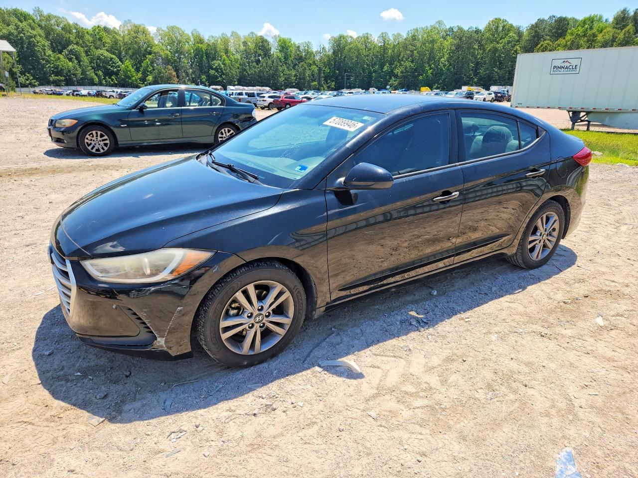5NPD84LF6HH001461 · 2017 HYUNDAI ELANTRA