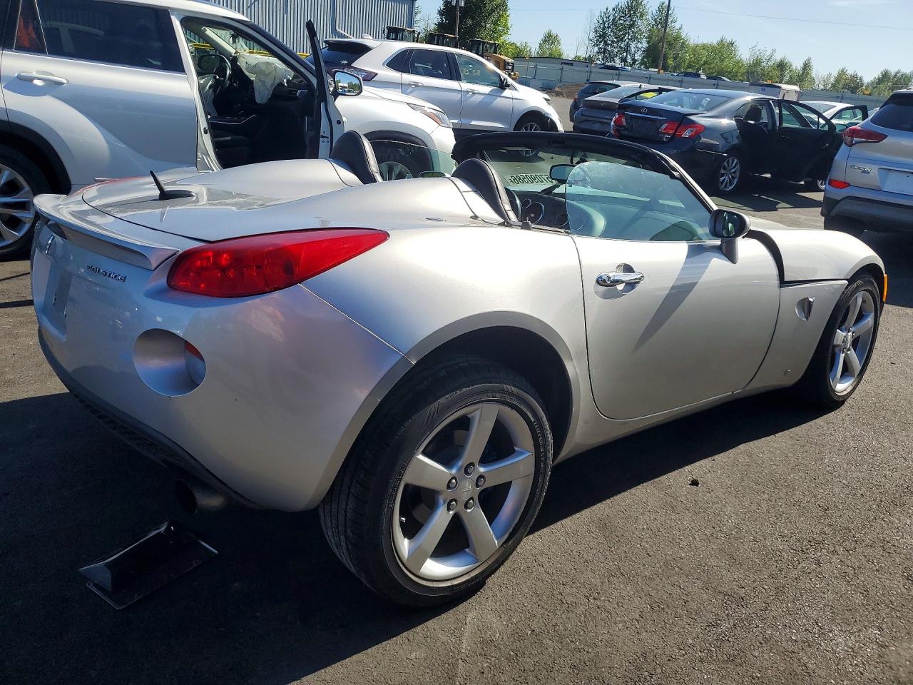 1G2MC35B38Y129050 · 2008 PONTIAC SOLSTICE · 3/13
