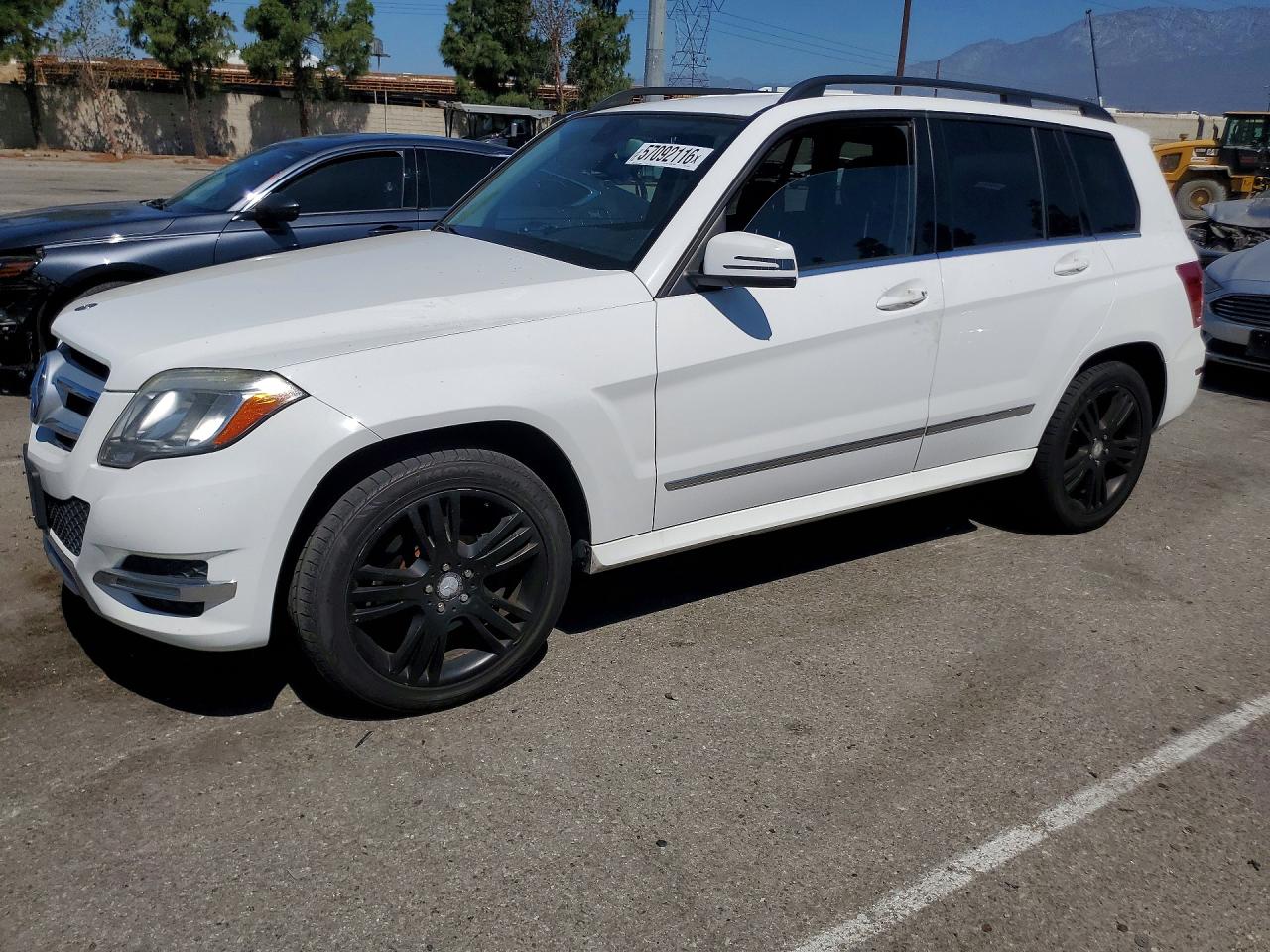 WDCGG5HB4FG413031 · 2015 MERCEDES-BENZ GLK