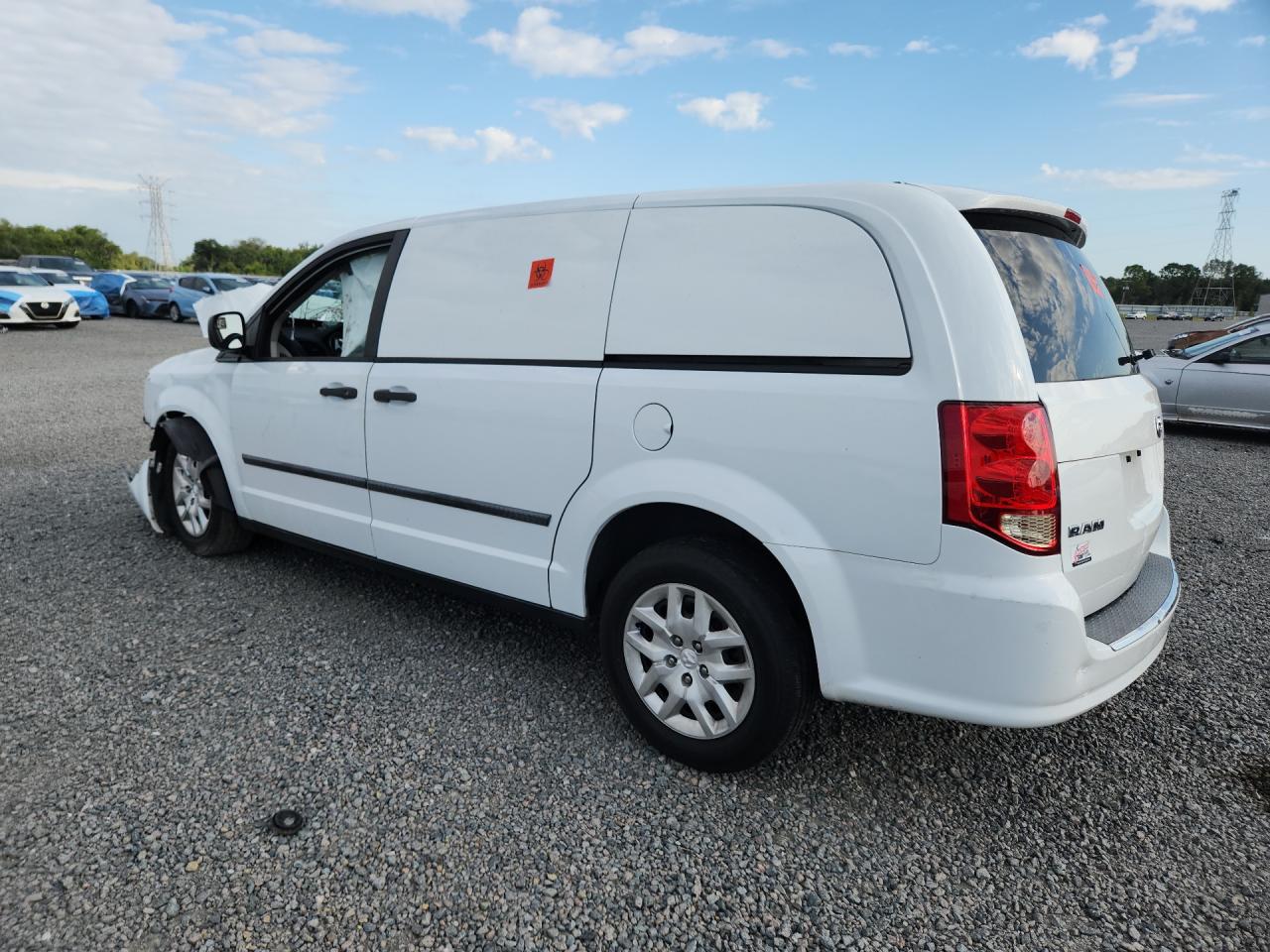2C4JRGAG6FR666471 · 2015 RAM TRADESMAN · 2/13