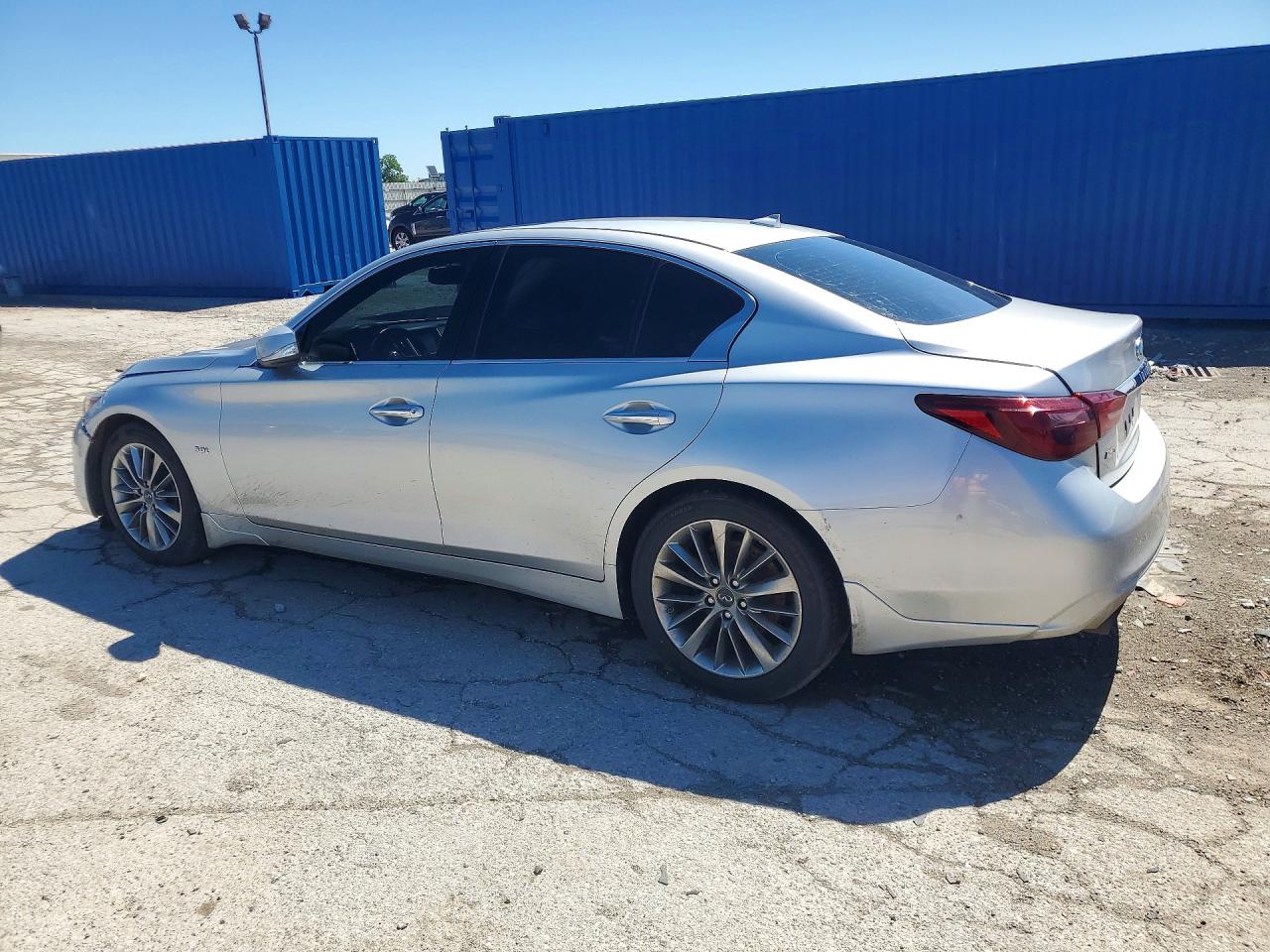 JN1EV7AR2JM431563 · 2018 INFINITI Q50 · 2/12