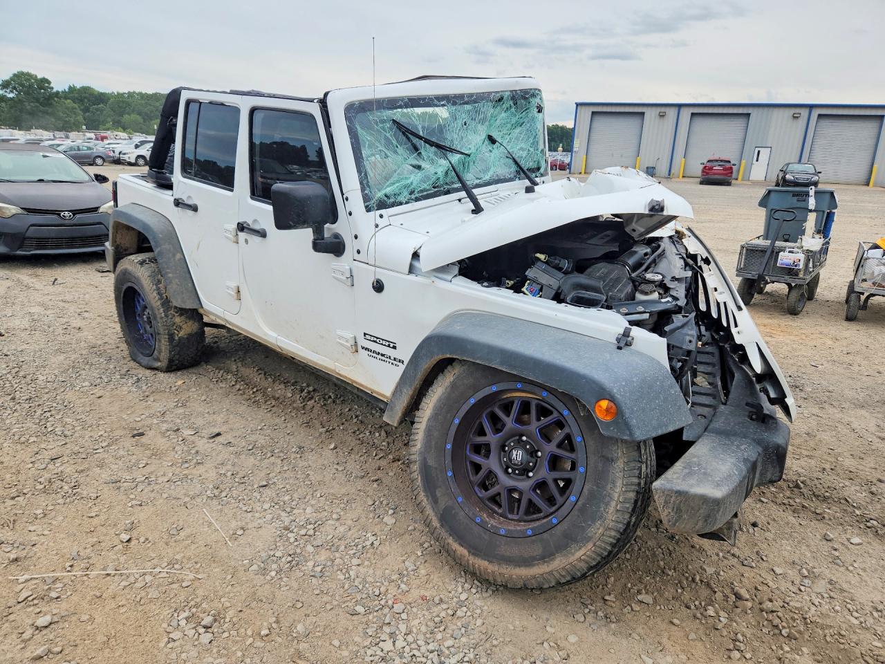 1C4BJWDG9GL224957 · 2016 JEEP WRANGLER UNLIMITED · 4/13