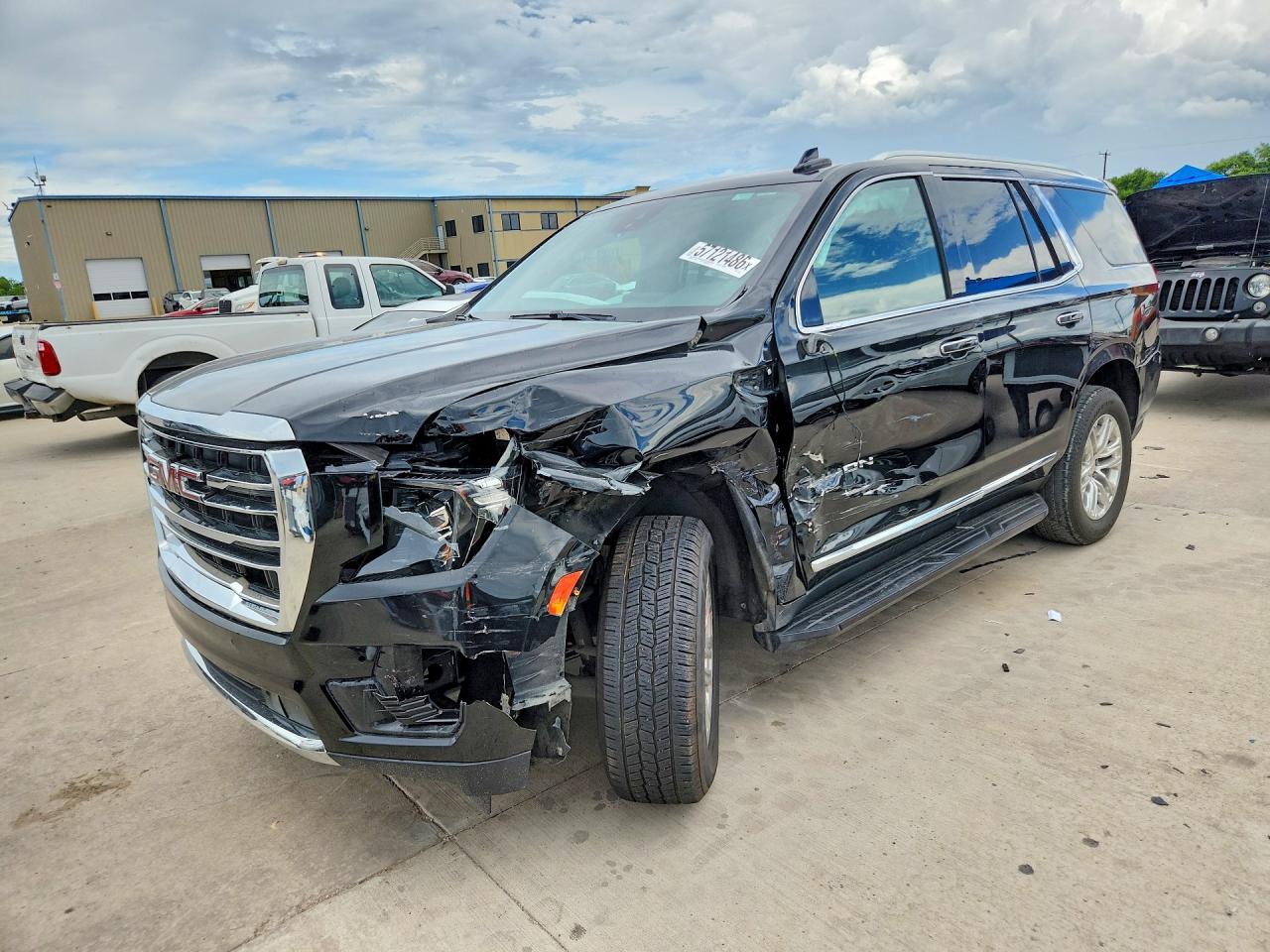 1GKS1BKD1PR318138 · 2023 GMC YUKON
