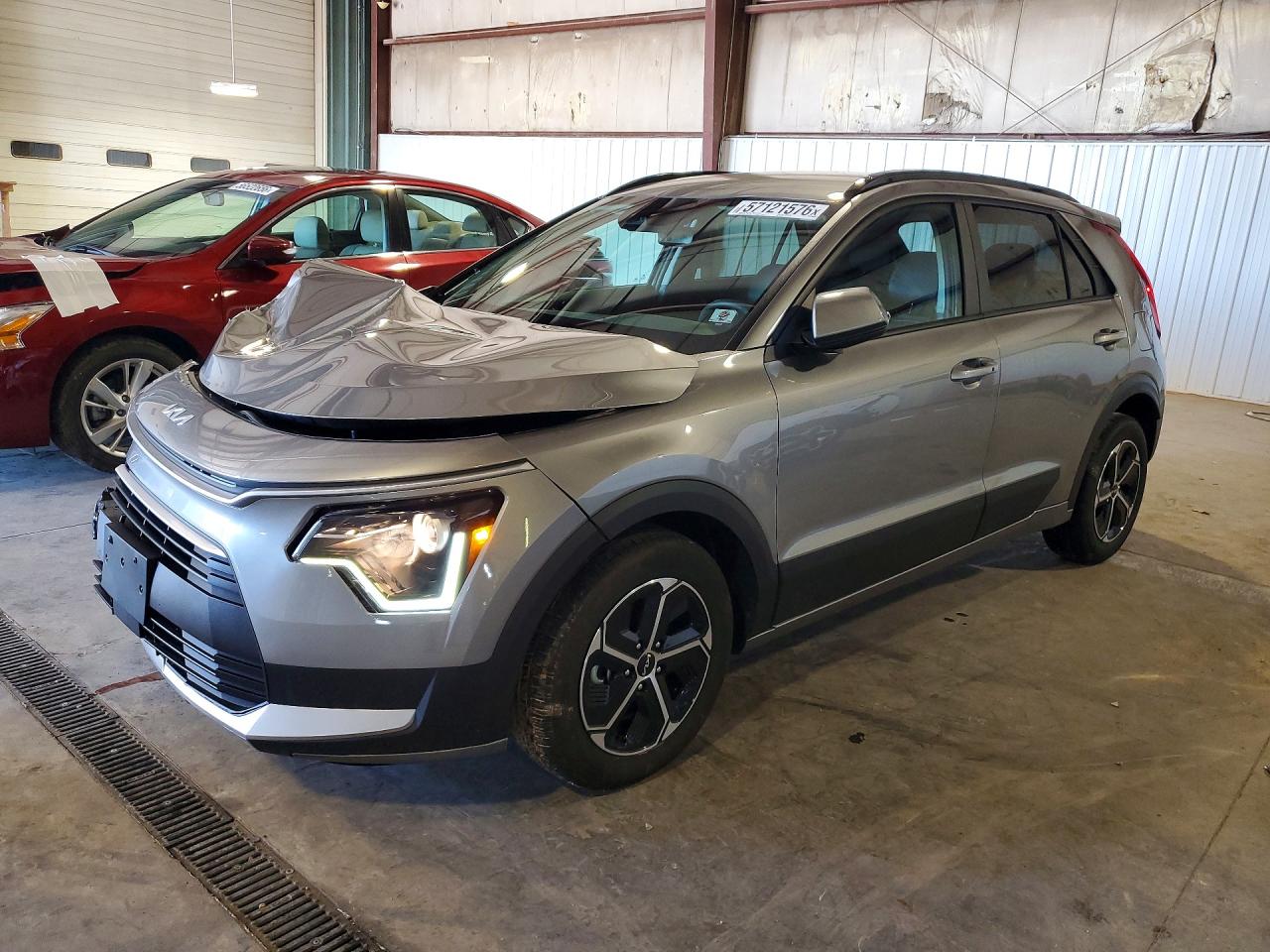 KNDCR3LE0S5282173 · 2025 KIA NIRO