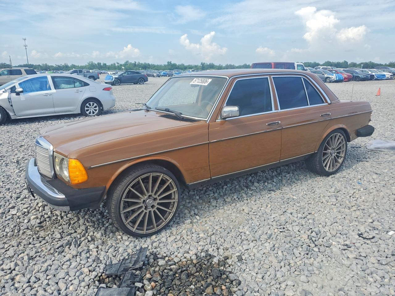 12312312161460 · 1980 MERCEDES-BENZ 240