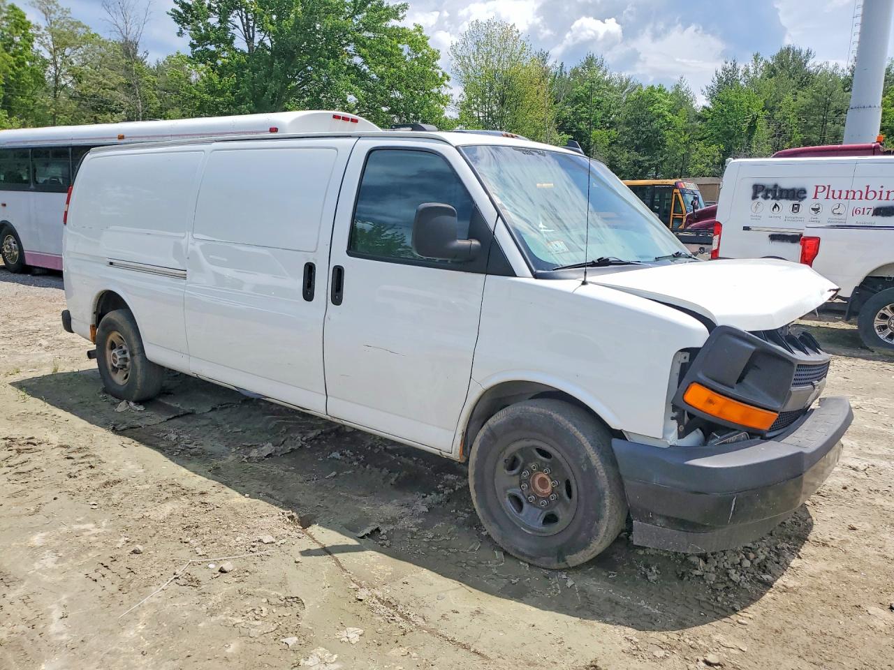 1GCZGHFG1H1187762 · 2017 CHEVROLET EXPRESS G3500 · 4/13
