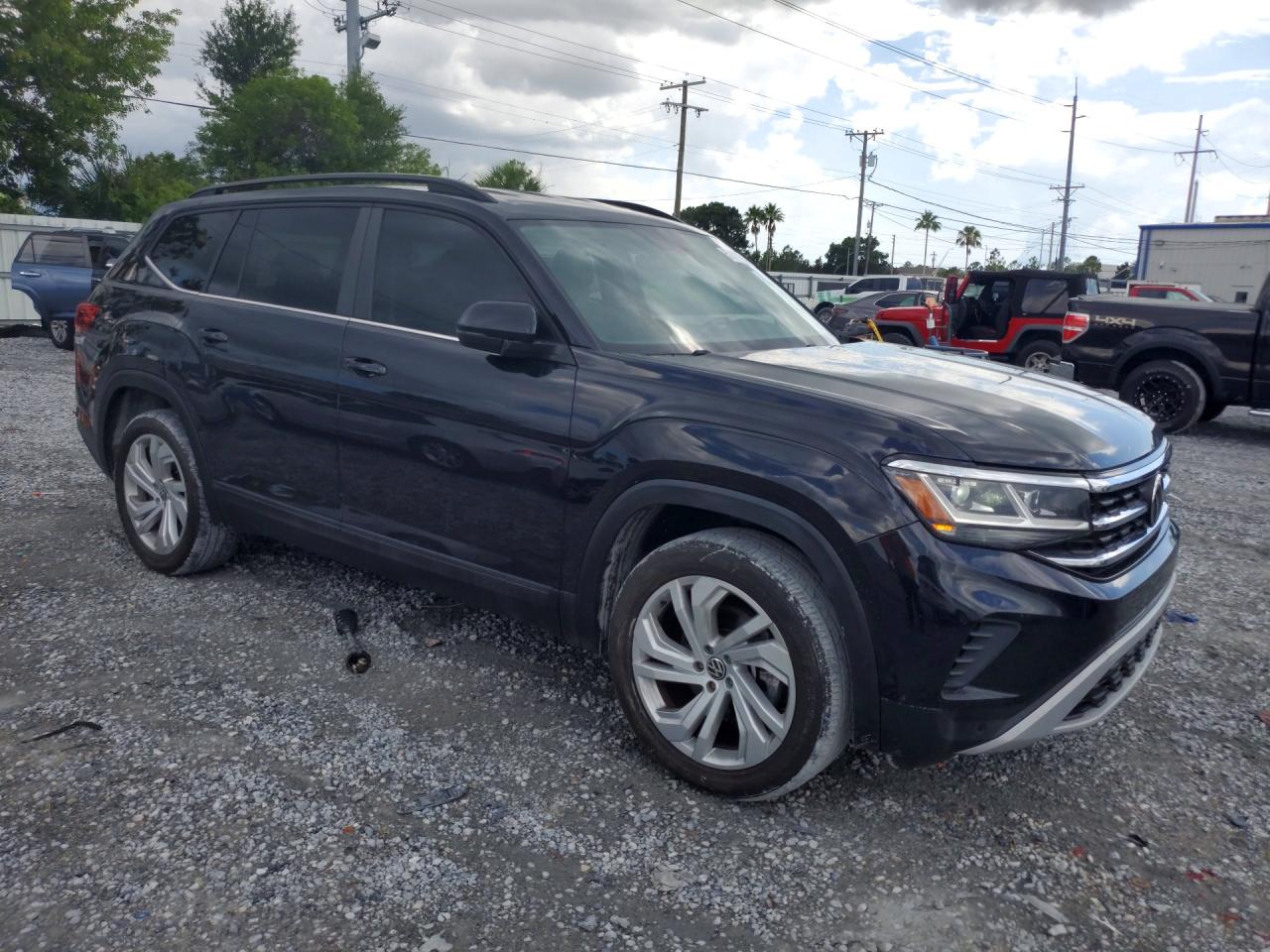 1V2WR2CA0MC586993 · 2021 VOLKSWAGEN ATLAS · 4/14