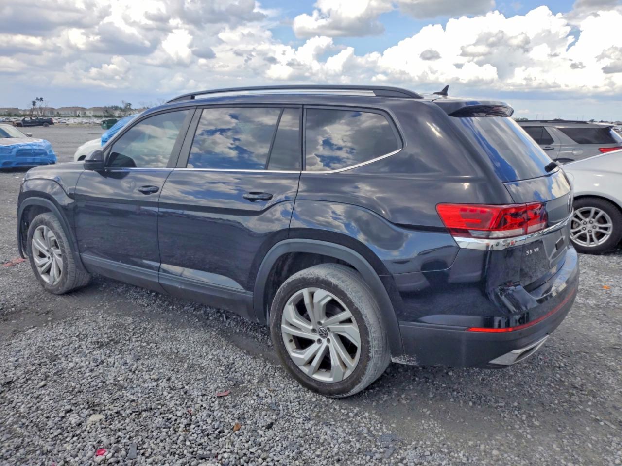 1V2WR2CA0MC586993 · 2021 VOLKSWAGEN ATLAS · 2/14