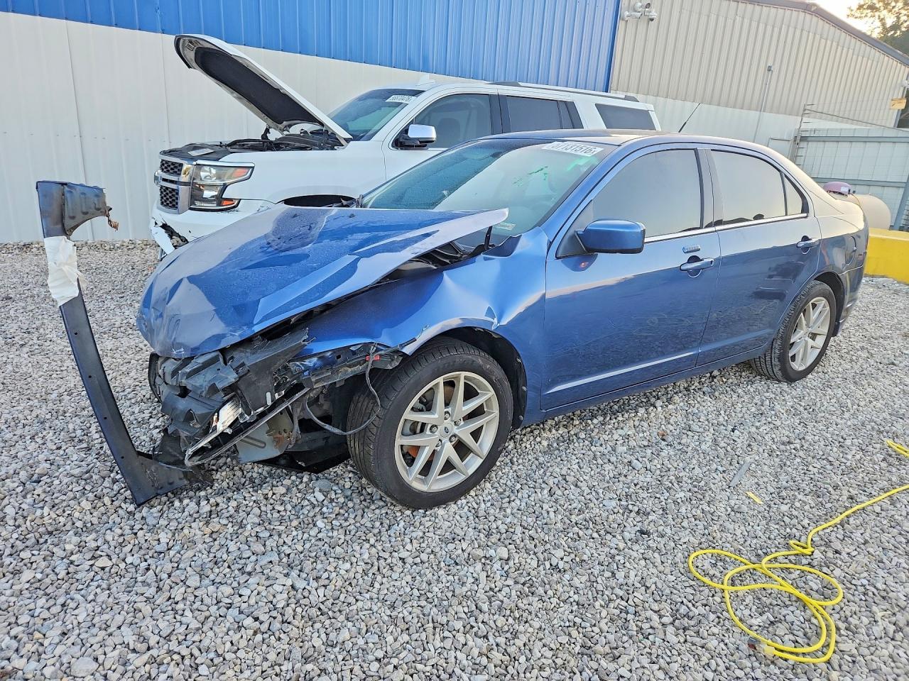 3FAHP0JG2AR246095 · 2010 FORD FUSION