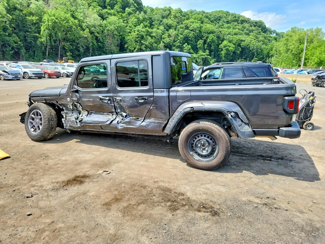 1C6HJTFG4PL514570 · 2023 JEEP GLADIATOR · 2/12