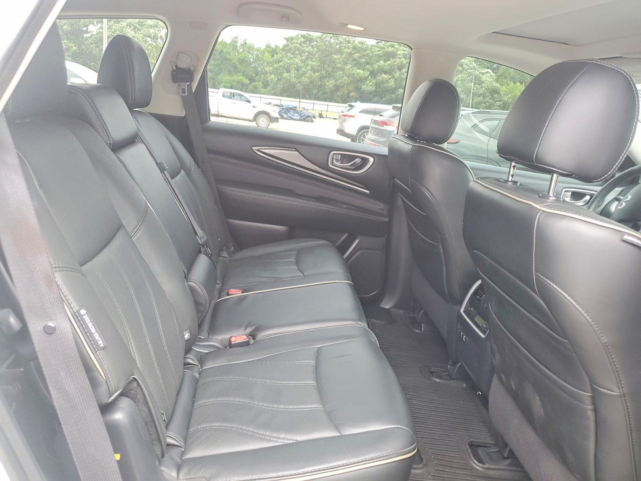 5N1DL0MN5LC543678 · 2020 INFINITI QX60 · 11/13