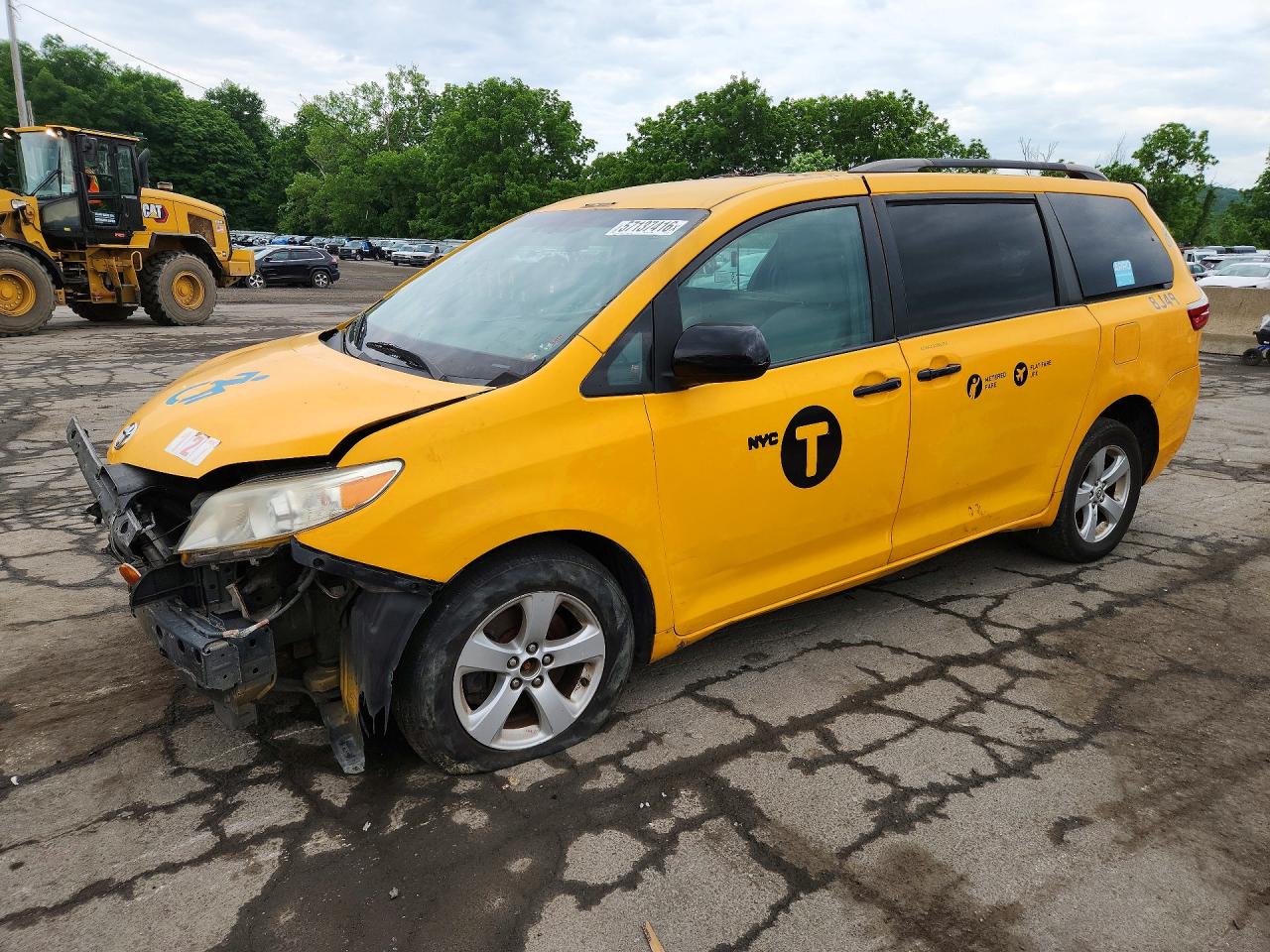 5TDKK3DC6GS763284 · 2016 TOYOTA SIENNA