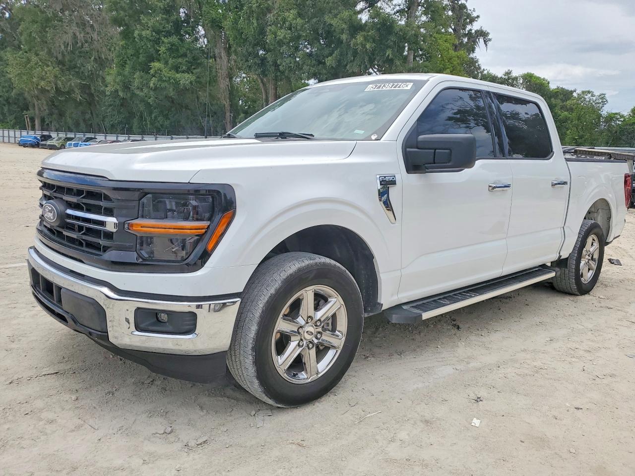 1FTEW3K81SKD39737 · 2025 FORD F150
