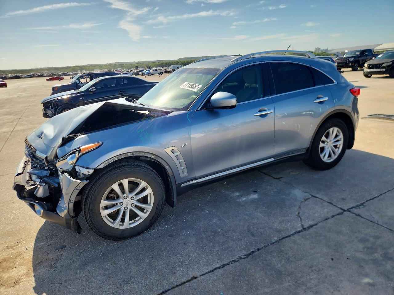 JN8CS1MU7HM140551 · 2017 INFINITI QX70