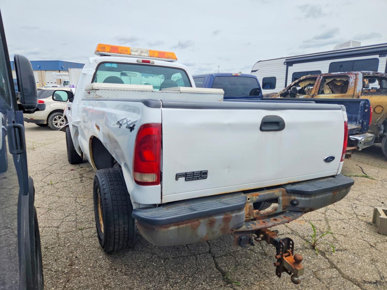 1FTSF31S81EA49363 · 2001 FORD F350 · 2/12