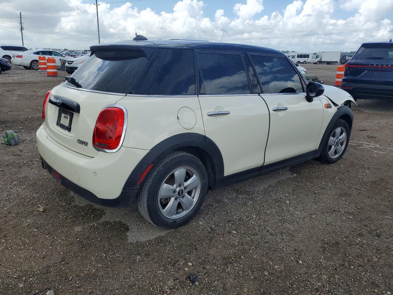 WMWXU1C50H2E17540 · 2017 MINI COOPER · 3/12